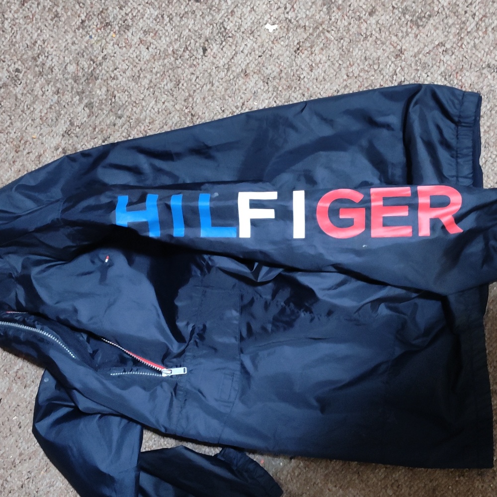 Windbreaker - Picture 2 of 3